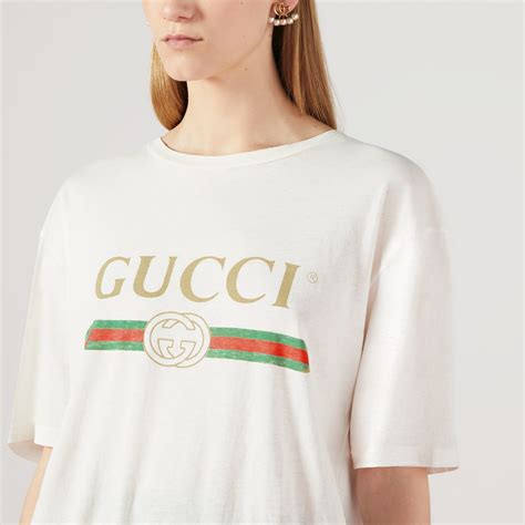 white t-shirt gucci logo pattern color|gucci t shirt men logo.